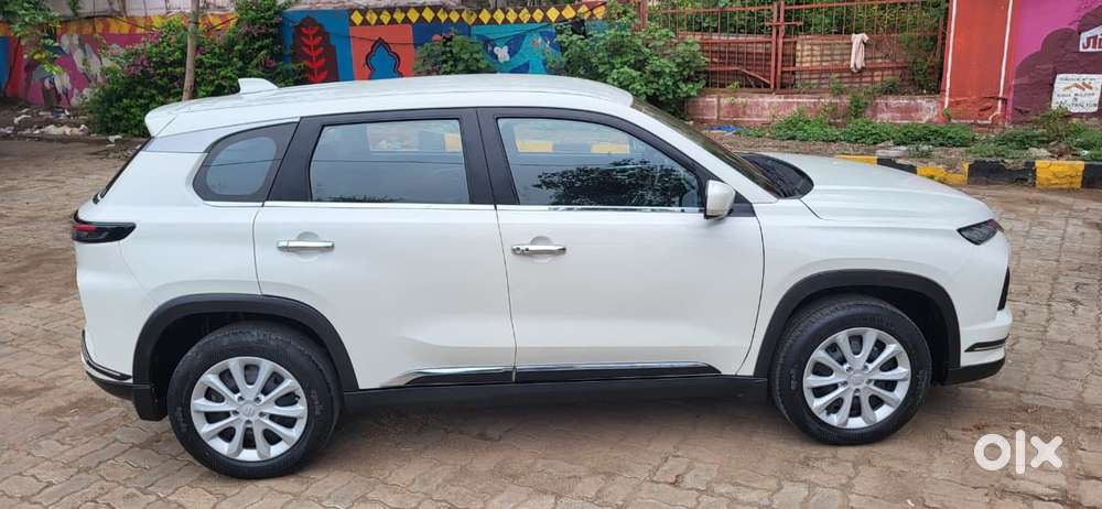 Maruti Suzuki Grand Vitara 1.5 Sigma Smart Hybrid, 2024, Petrol