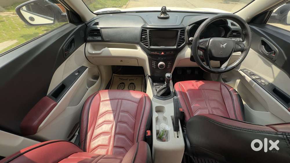 Mahindra Xuv300 W4, 2023, Petrol