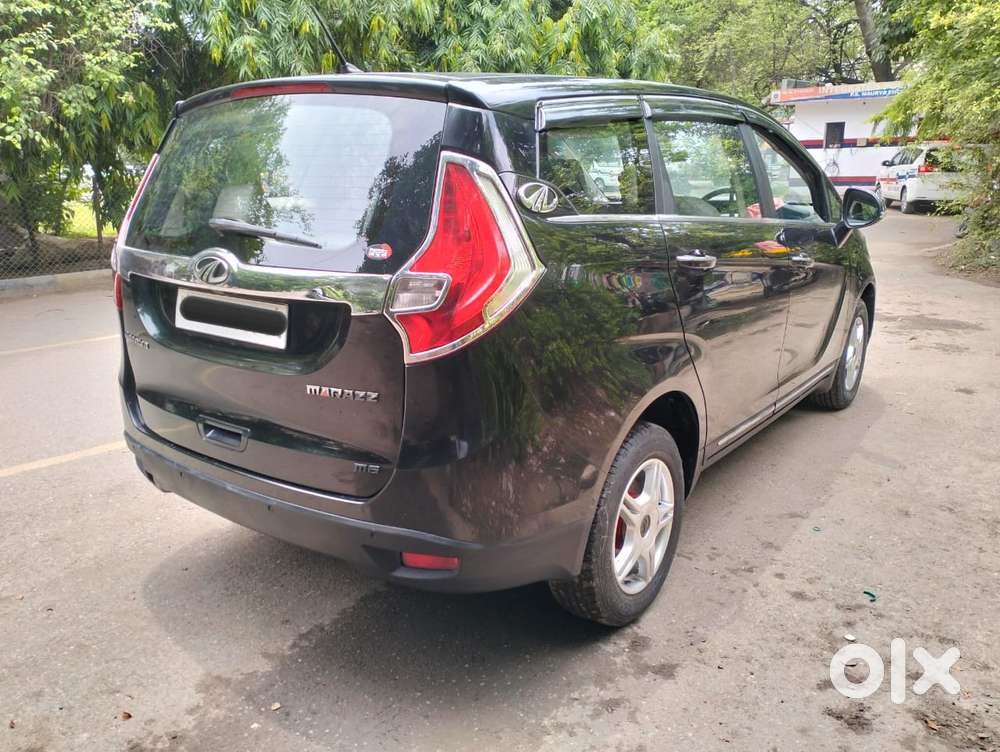 Mahindra Marazzo M6, 2019, Diesel