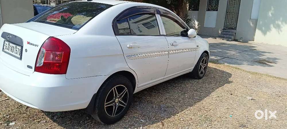 Hyundai Verna 2010 Diesel 95000 Km Driven