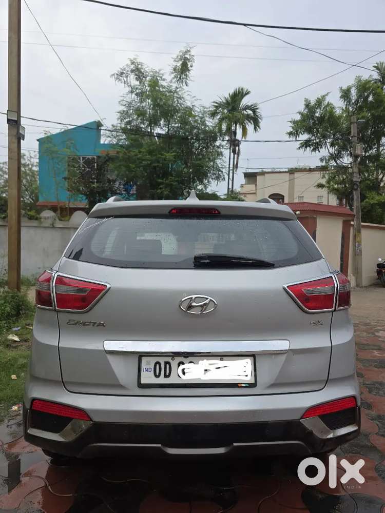Hyundai Creta Petrol Well Maintained,