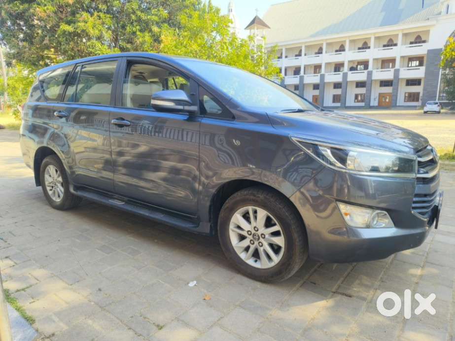 Toyota Innova Crysta, 2016, Diesel