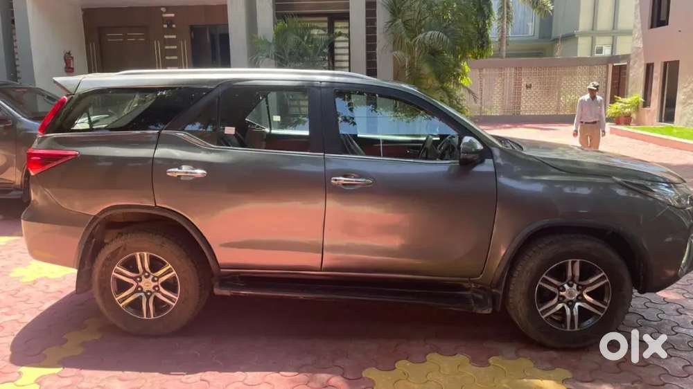 Toyota Fortuner 2010 Limited Edition