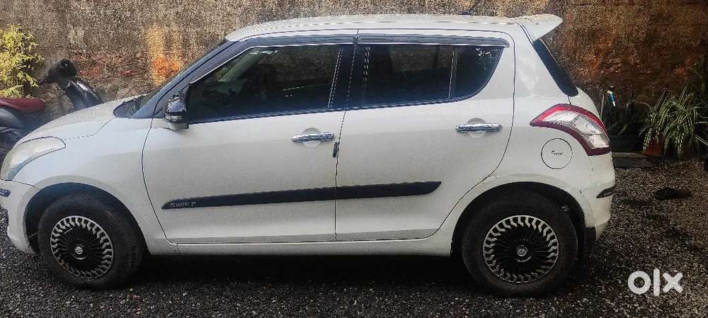 Maruti Suzuki Swift 2013 Diesel Well Maintained