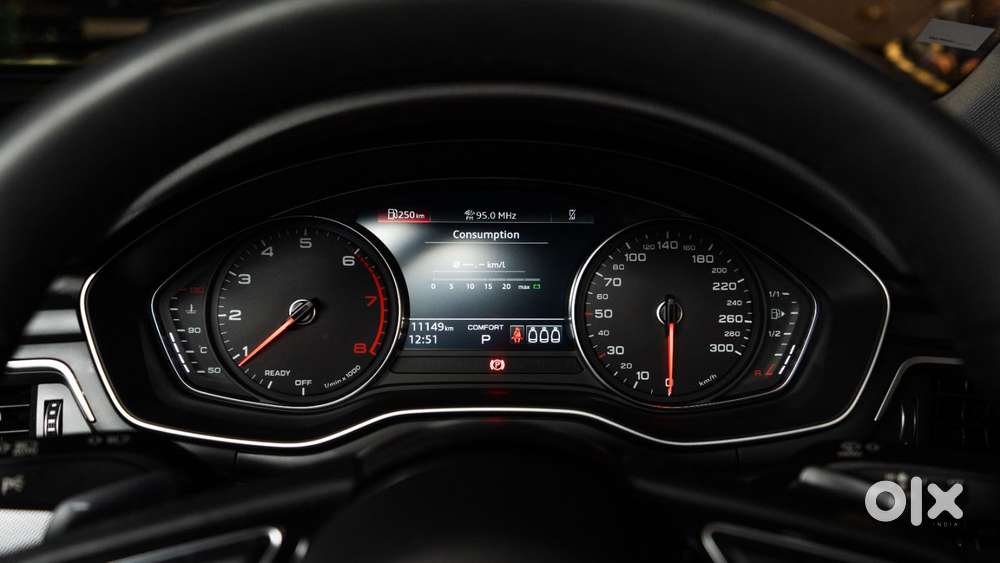 Audi A4 2.0 Premium Plus 40 Tfsi, 2024, Petrol