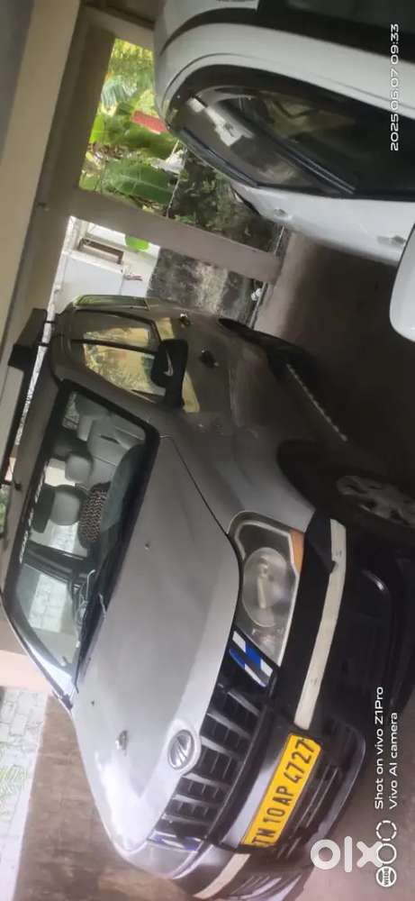 I'm Selling Mahindra Xylo D4