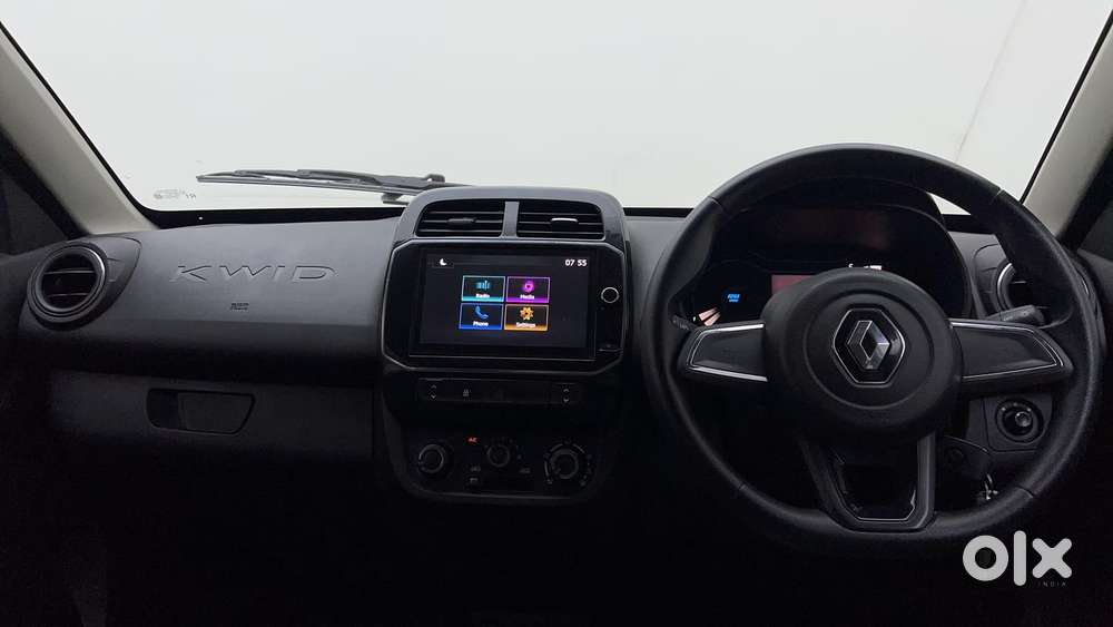 Renault Kwid 1.0 Rxt Amt, 2022, Petrol