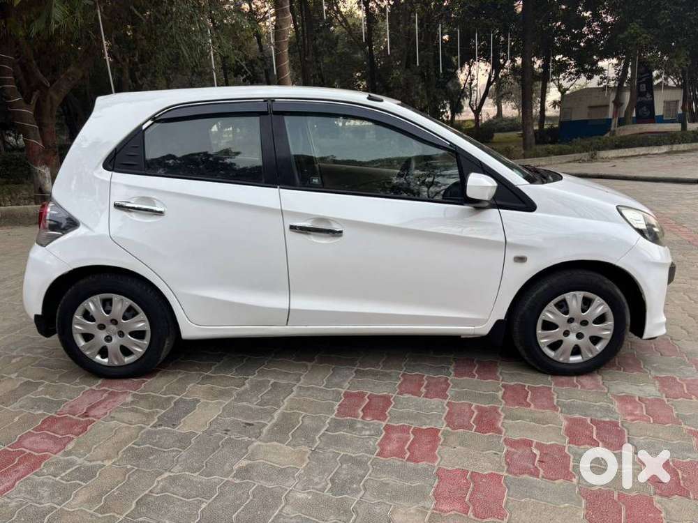 Honda Brio, 2014, Petrol