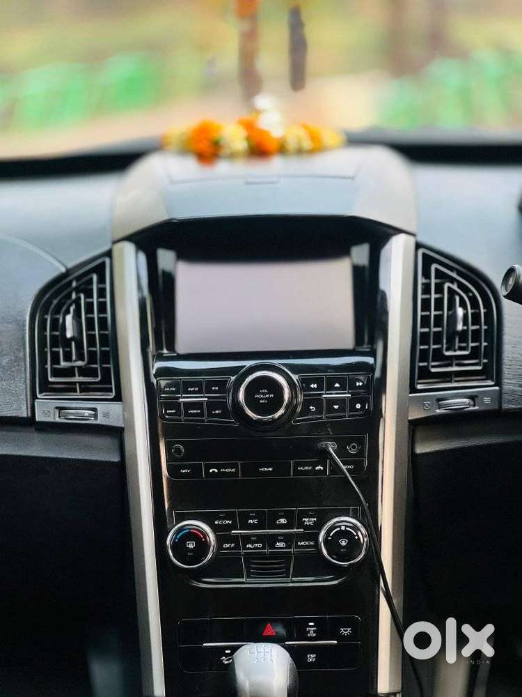 Mahindra Xuv500 W9, 2021, Diesel