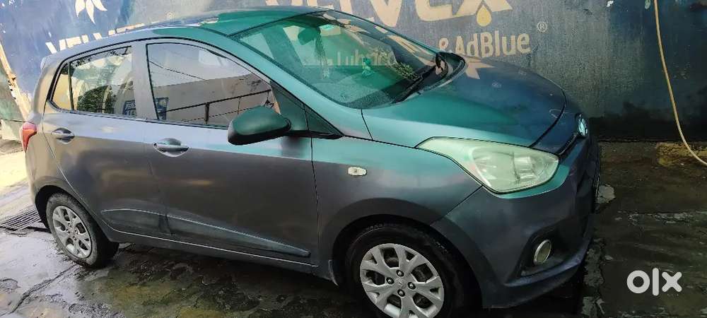 Hyundai Grand I10 Petrol 2015 Year