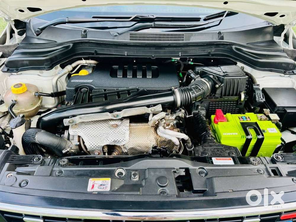 Mahindra Xuv300 W8 Diesel, 2023, Diesel