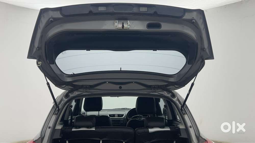 Maruti Suzuki Swift Vvt Vxi, 2016, Petrol