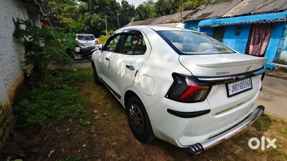 Maruti Suzuki Dzire 1.2 Petrol 2025
