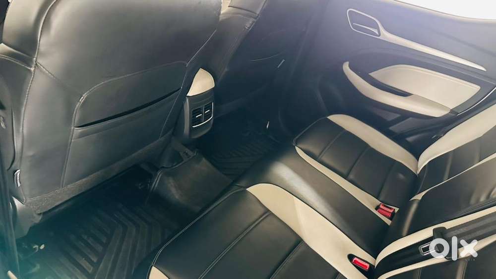 Mg Astor 2023 Petrol Well Maintained