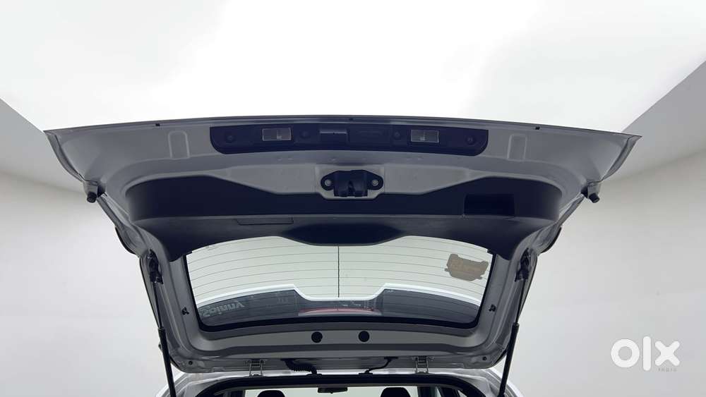 Nissan Magnite 1.0 Xl Turbo Cvt, 2021, Petrol