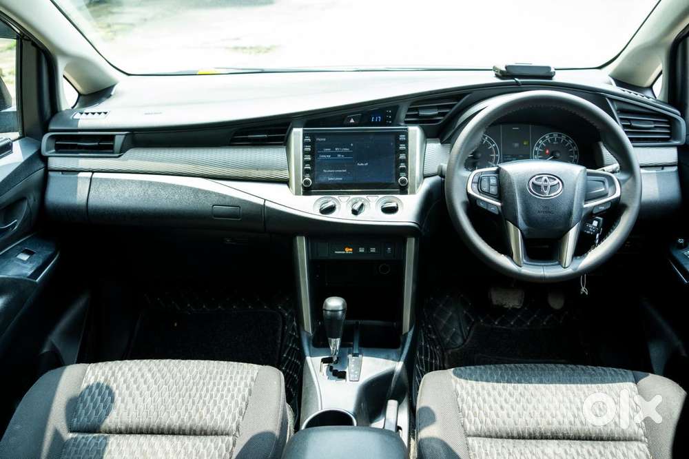 Toyota Innova Crysta [2020-ongoing] 2.7 Gx At 7 Str, 2022, Petrol