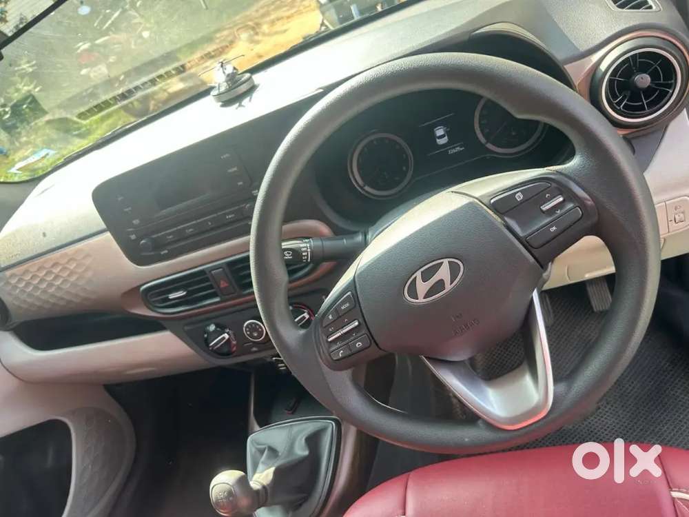 Hyundai Aura 2024 Petrol Well Maintained