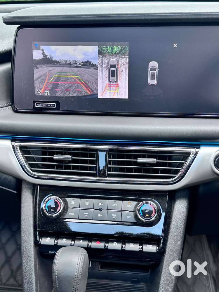 Mahindra Xuv700 2.2 Ax 7 Diesel At Str Awd, 2026, Diesel
