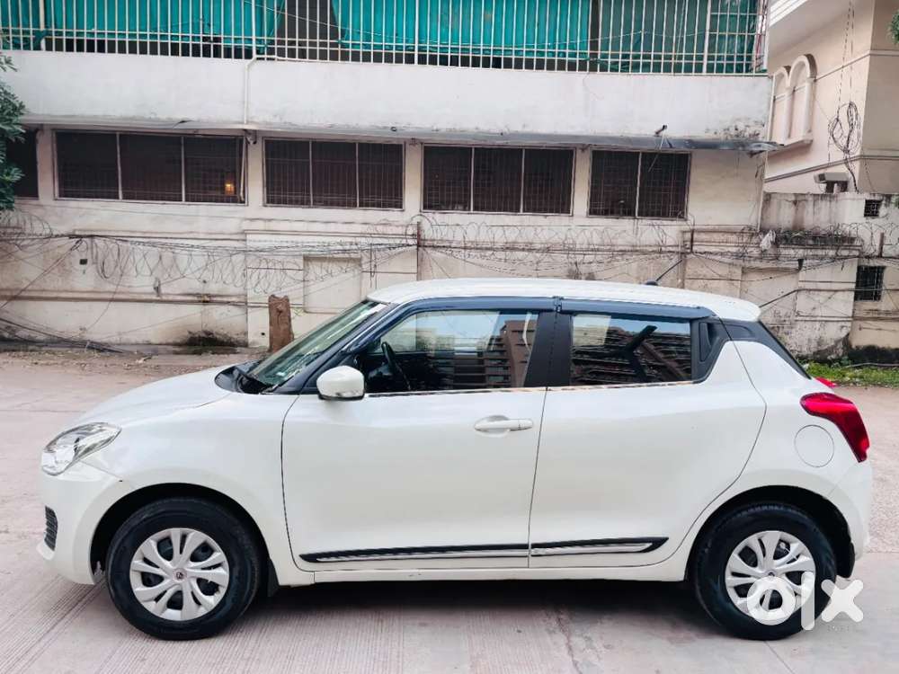 Maruti Suzuki Swift Vxi, 2024, Petrol