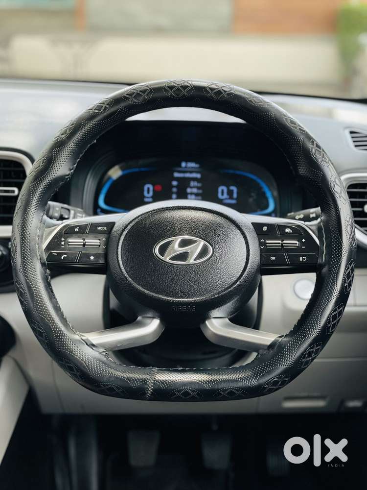 Hyundai Venue Sx Mt, 2023, Diesel