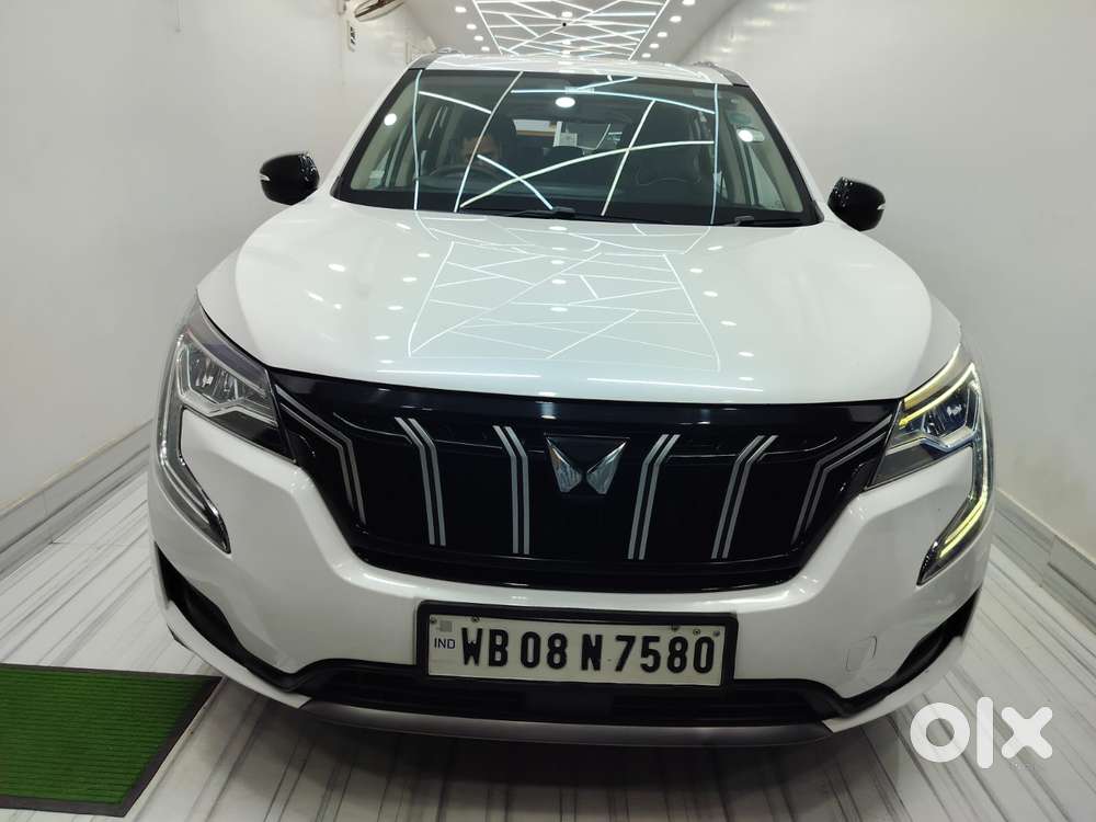 Mahindra Xuv700 2.2 Ax 5 Diesel At 7 Str, 2022, Diesel