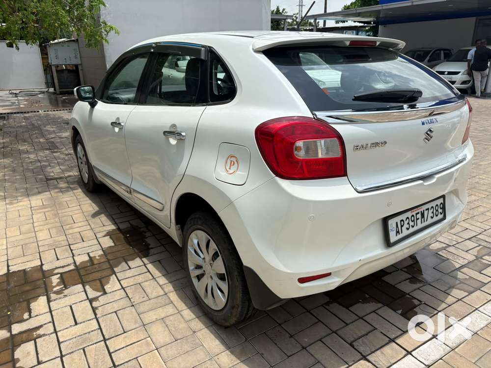 Maruti Suzuki Swift 1.3 Vxi, 2020, Petrol