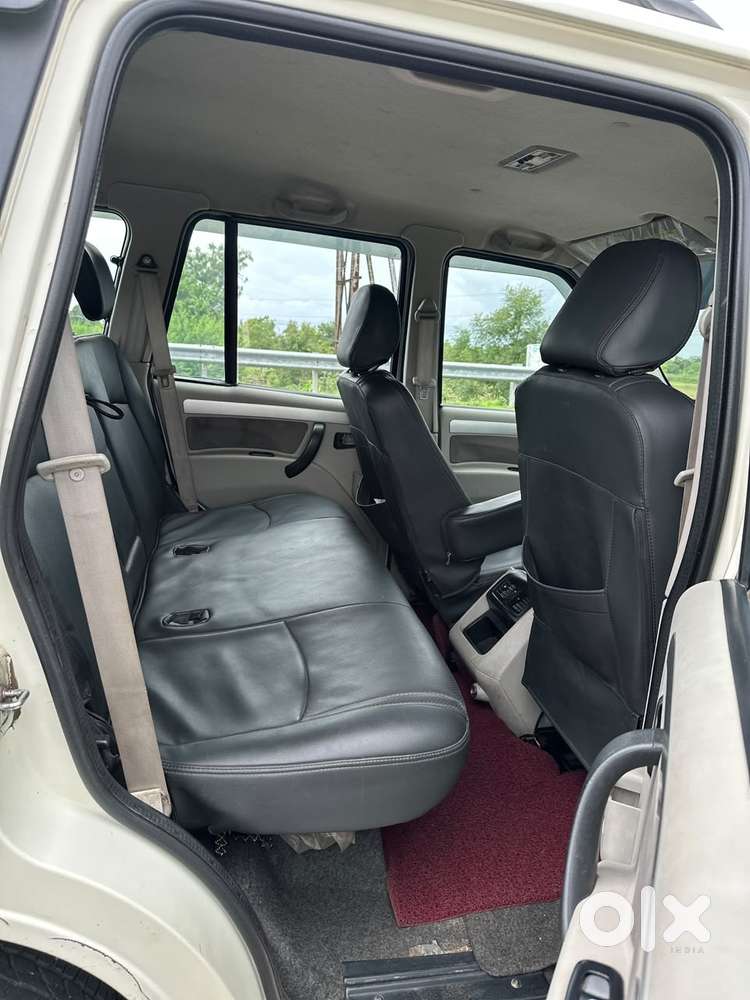 Mahindra Scorpio S10 7 Seater, 2016, Diesel