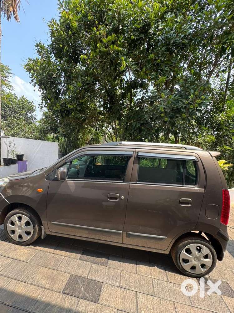 Maruti Suzuki Wagon R 2015 Petrol 70000 Km Driven  Good Condition