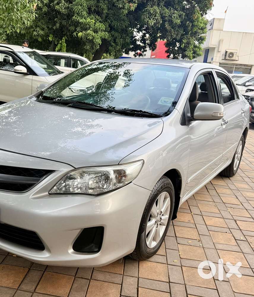 Toyota Corolla Altis 1.8g Limited, 2012, Diesel