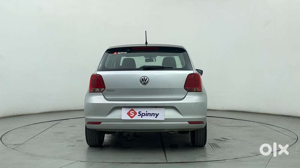 Volkswagen Polo Petrol Highline 1.2l, 2015, Petrol