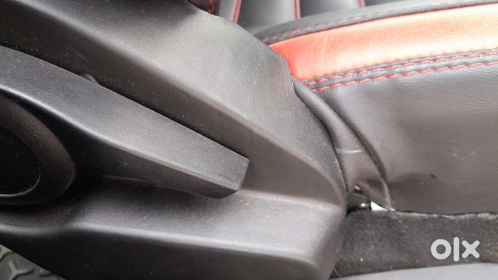 Tata Altroz Xma Plus (s), 2024, Petrol