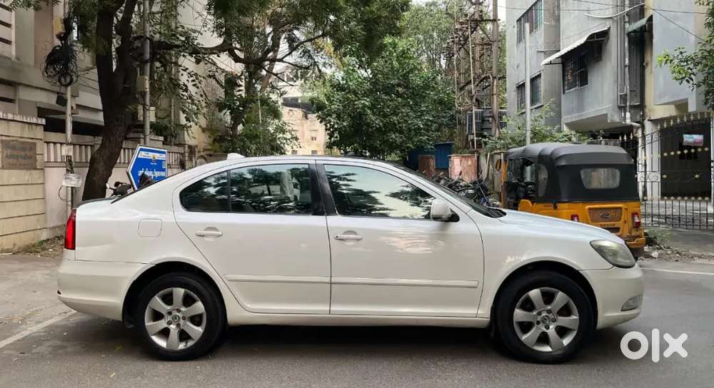 Skoda Laura Diesel Automatic Good Condition