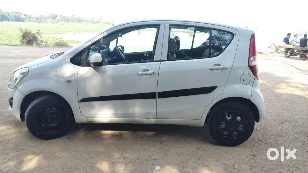 Maruti Suzuki Ritz Ldi Basic Model Diesel 2016 Model Perfect Runnig
