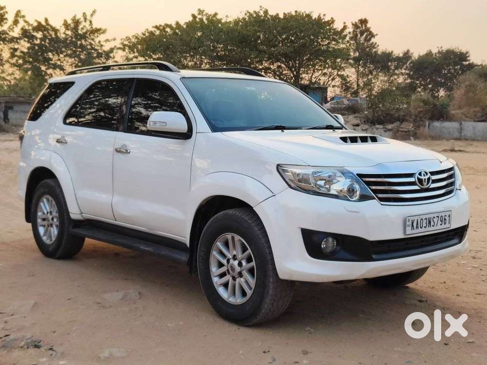 Toyota Fortuner 3.0 4x2 Automatic, 2012, Diesel