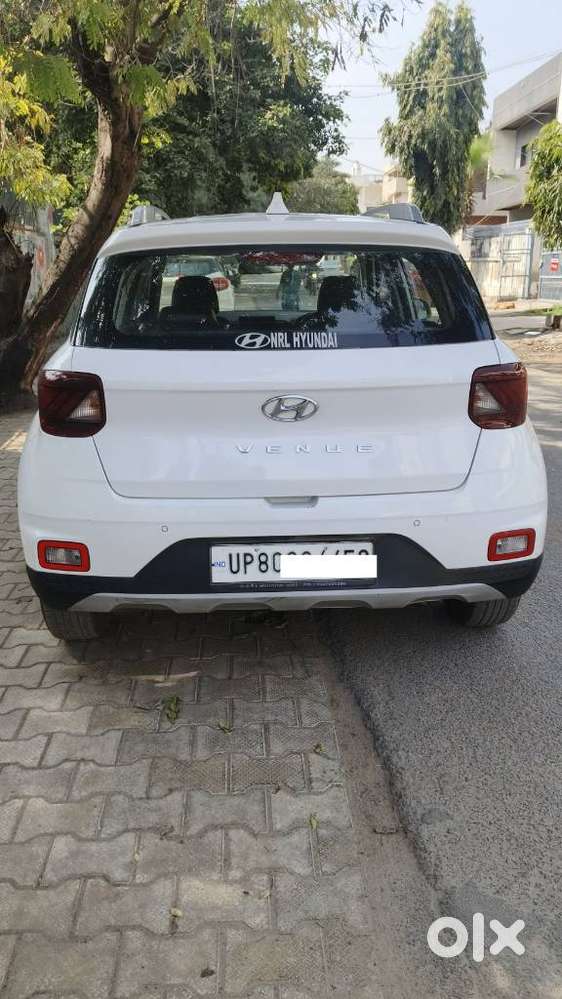 Hyundai Venue 1.2 S Plus, 2022, Petrol