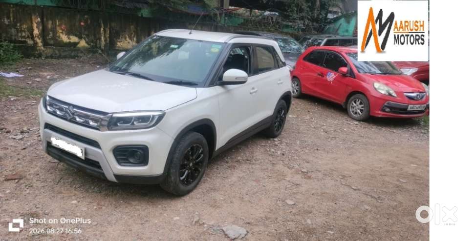 Maruti Suzuki Brezza 1.5 Zxi Smart Hybrid, 2022, Petrol