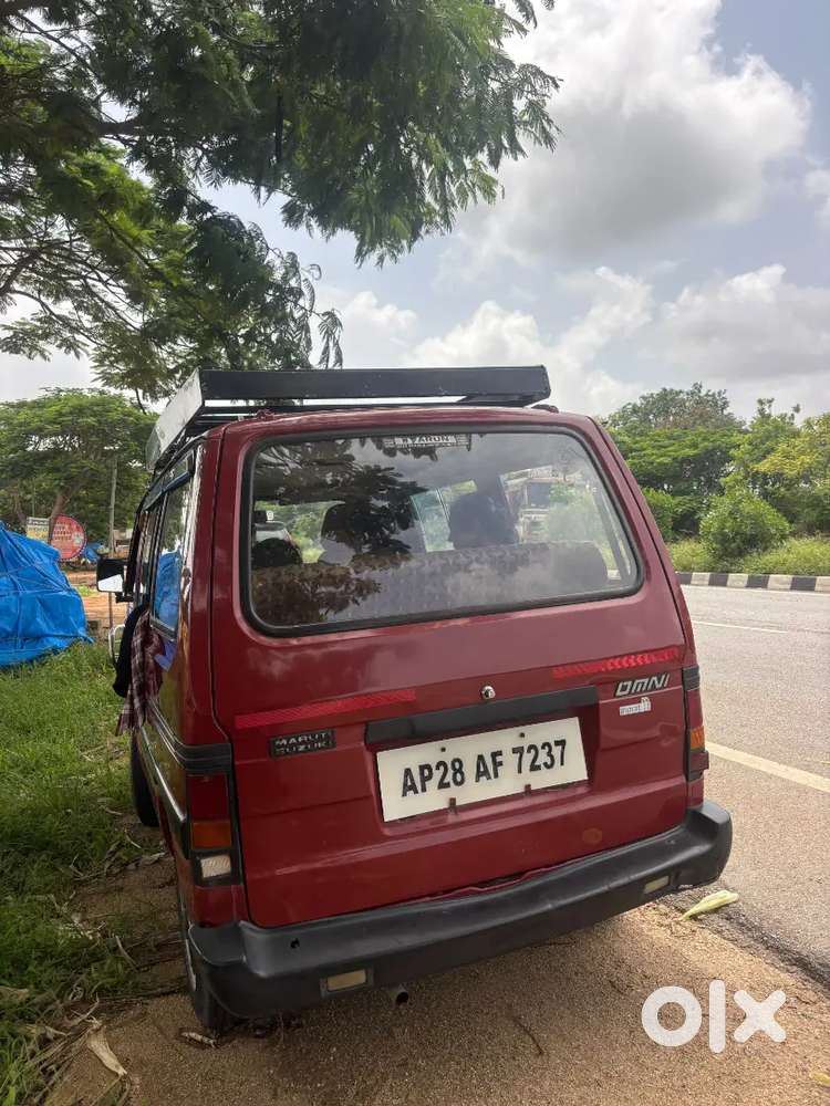 Maruti Suzuki Omni 2005