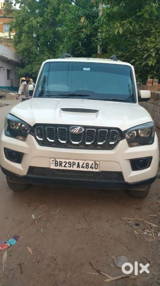 Mahindra Scorpio 2018 Diesel Well Maintained