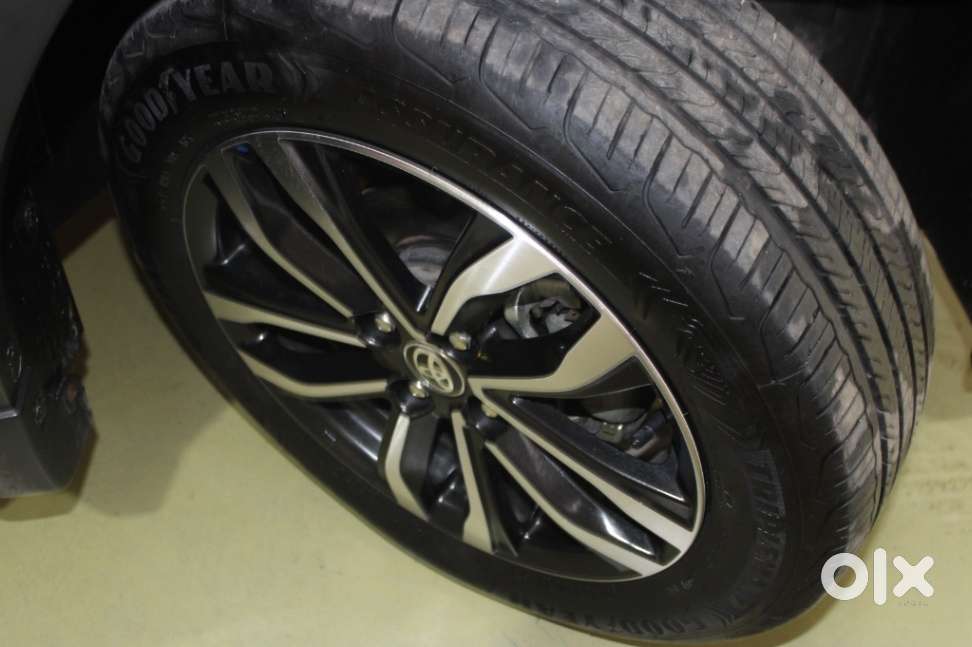 Toyota Urban Cruiser Taisor V 1.0 Petrol Mt, 2024, Petrol