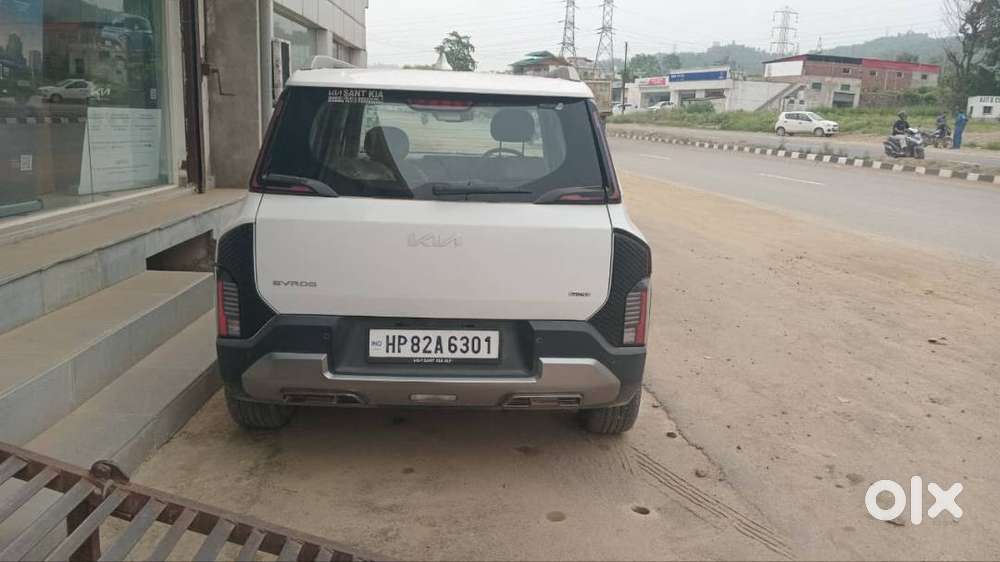 Creta Sx O Mt White