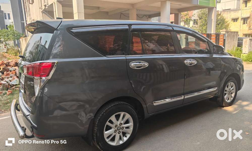 Toyota Innova Crysta 2.8 Gx At 7 Str, 2017, Diesel