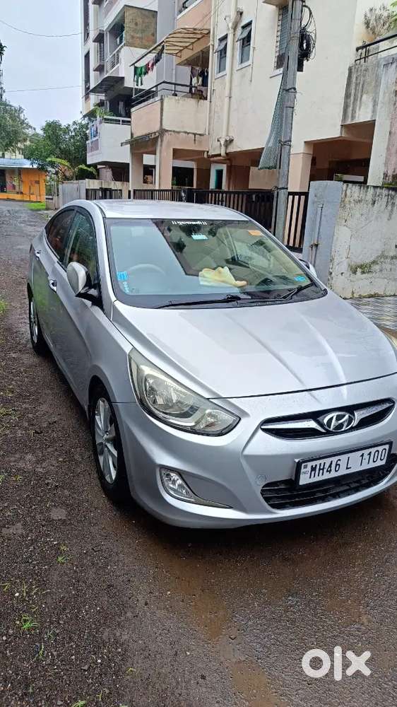 Hyundai Verna Sx(o) Crdi Top Model Button Start