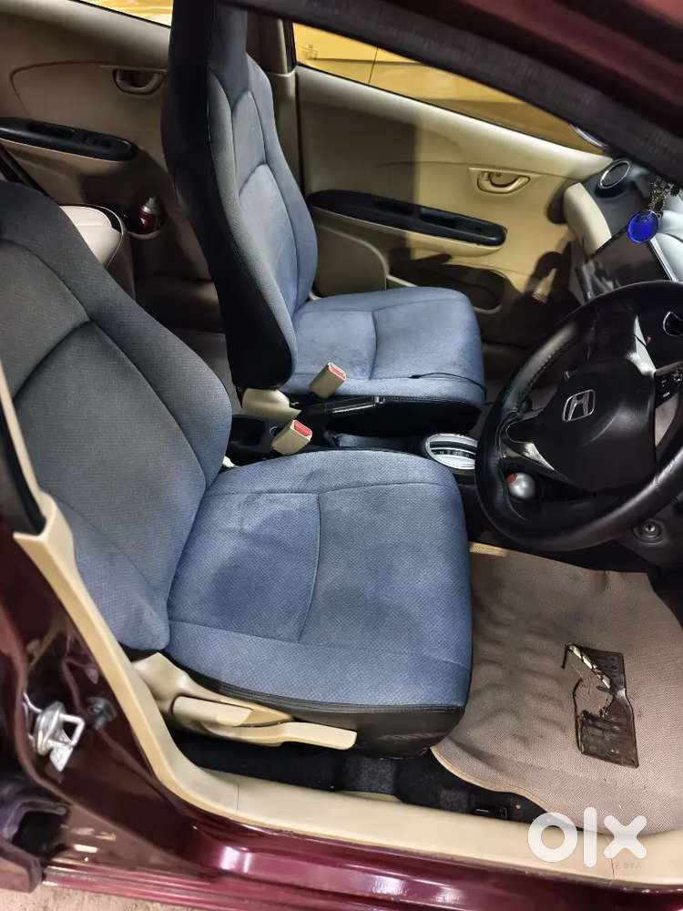 Honda Amaze 2nd Gen 2015 Petrol Well Maintained