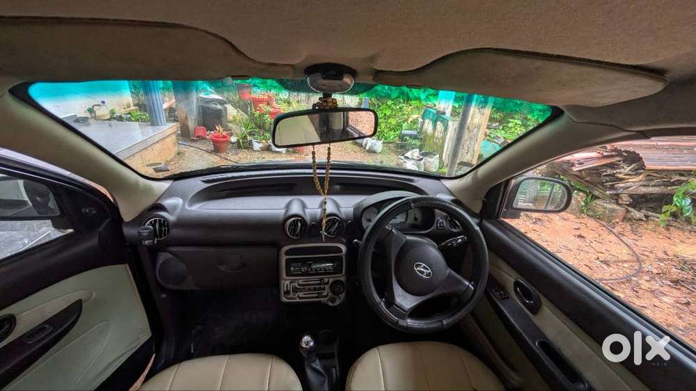 Minimal Used Santro With Chilled Ac