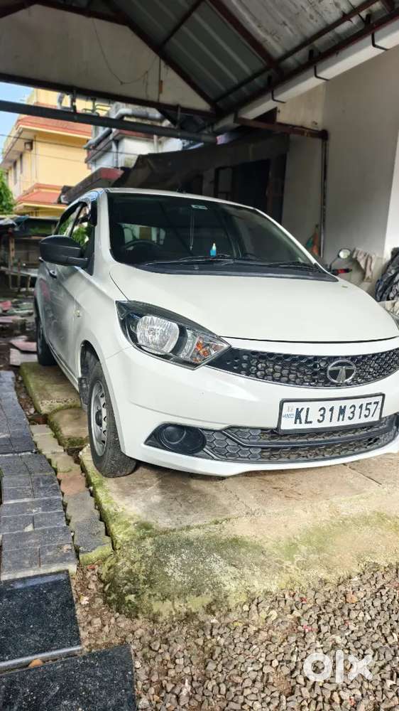 Tata Tiago Revotron 2018