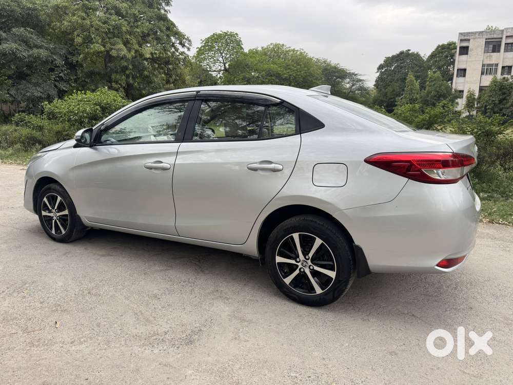 Toyota Yaris G Cvt, 2021, Petrol