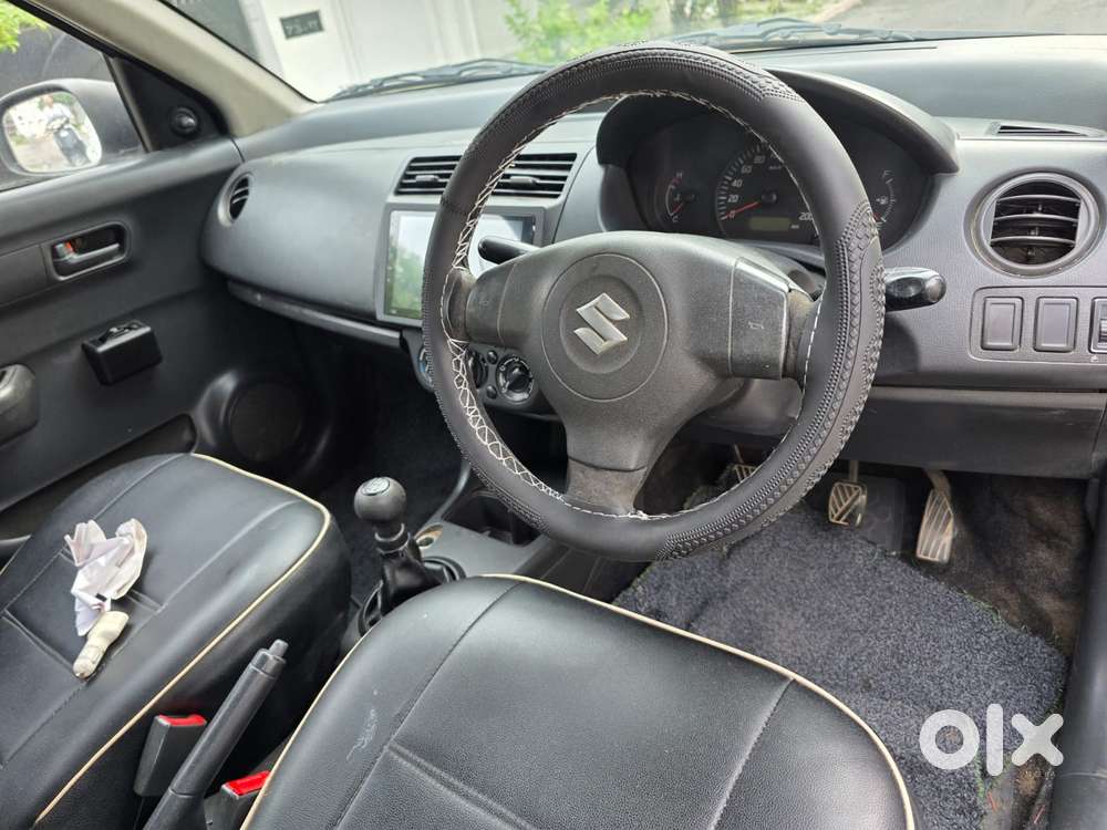 Maruti Suzuki Swift Dzire Tour Ldi, 2016, Diesel