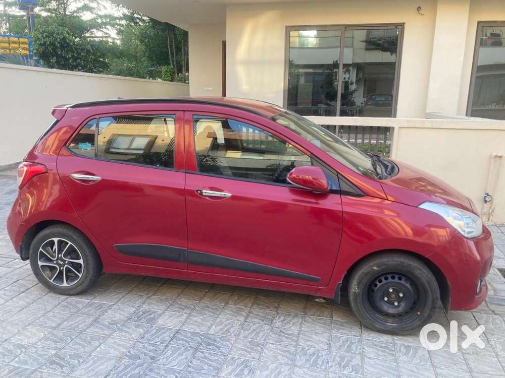 Hyundai Grand I10 2017 Petrol Well Maintained