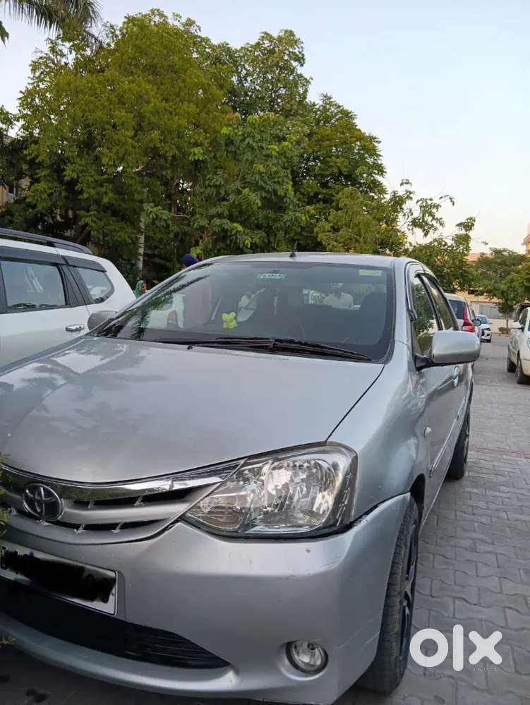 Toyota Etios 2012 Diesel 125000 Km Driven