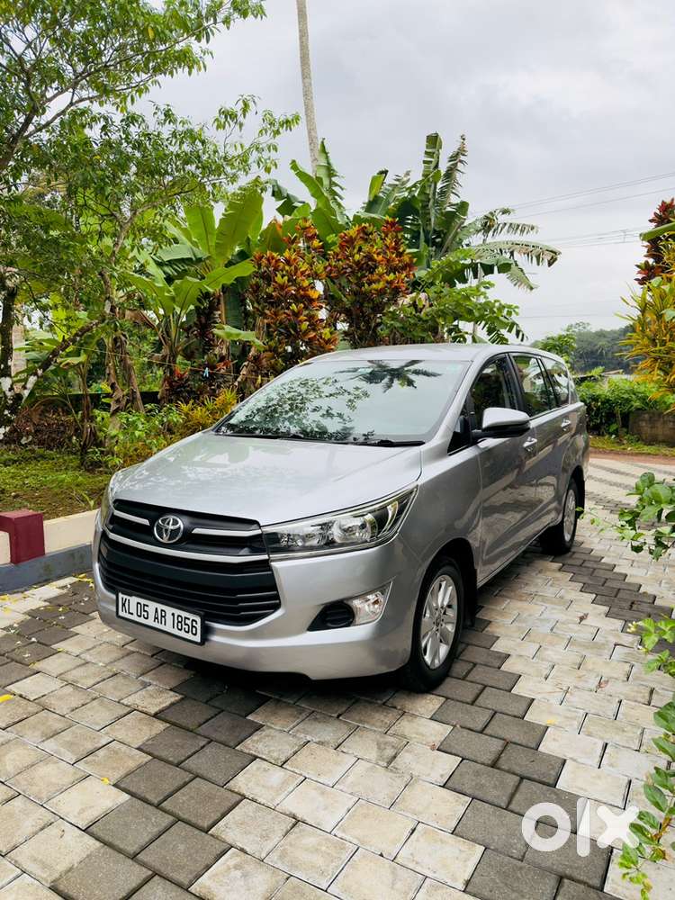Toyota Innova Crysta 2017